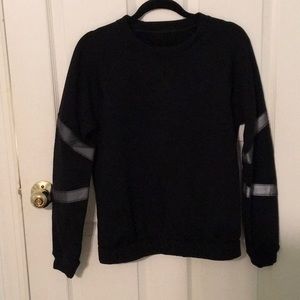Lululemon black pullover sweatshirt